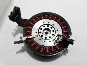 VOLVO V60 (2018–2026) Siduri hooratas 31491811 - 2