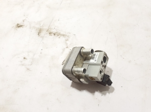   Air conditioner hose valve  - 31469762 