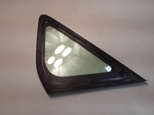 TOYOTA Prius W20 (2003–2011) Vitre de custode arrière 6272047010 - 2