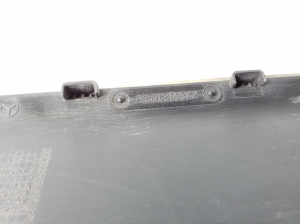 Mercedes Benz CLA-Class W117 (2013–2019) Tagumise poritiiva ventilatsioonivõre A1698300342 - 3