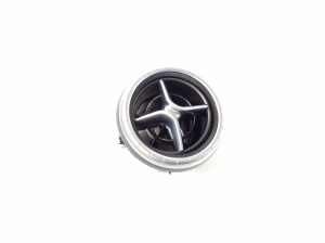   Armatuurlaua ventilatsioonivõred  - A1178300354 