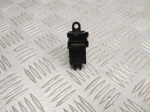 NISSAN Leaf II (2017–2026) Rear side door window switch 254111KL5A - 2