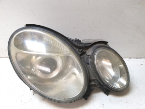 Mercedes Benz E-Class W211 (2002–2009) Scheinwerfer vorne