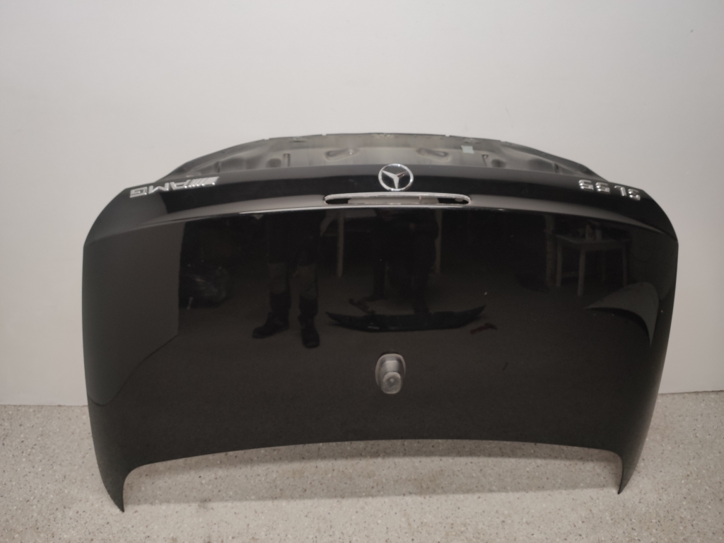 Mercedes Benz SL-Class 230 (2001–2012) Trunk lid A2307500675 Mercedes Benz SL-Class 230 (2001–2012) Trunk lid A2307500675