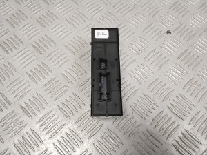NISSAN Leaf II (2017–2026) Front door glass switch 254015SH0A - 2
