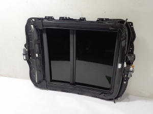 AUDI Q8 (2018–2026) Toit ouvrant 4M8877049 - 4