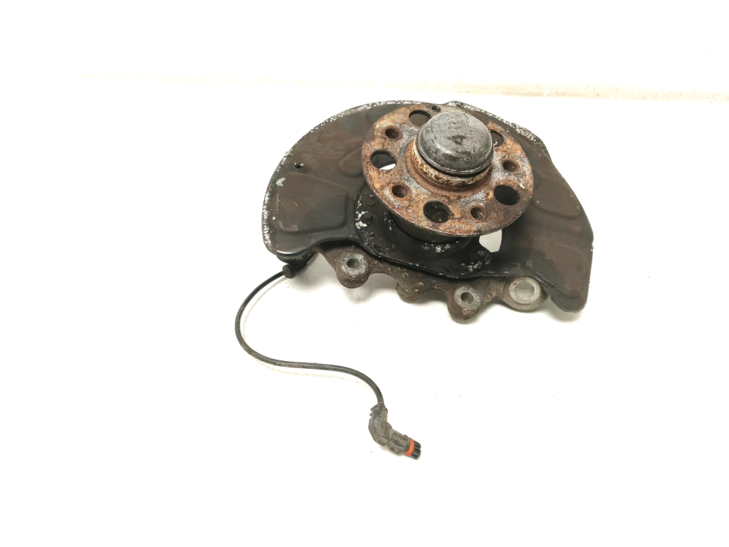 Mercedes Benz E-Class W212 (2009–2015) Esirumm A2123322401 Mercedes Benz E-Class W212 (2009–2015) Esirumm A2123322401