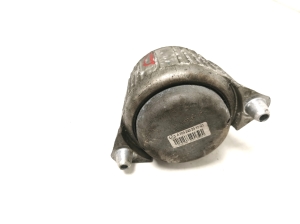 Mercedes Benz E-Class W212 (2009–2015) Engine mount A2042402317 - 5
