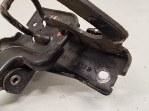 AUDI A4 B6 (2000–2005) Hood release handle on the hood 8E0823480B - 4