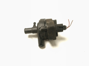 Mercedes Benz E-Class W212 (2009–2015) Auxiliary water pump A2128350164 - 4