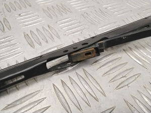 NISSAN Leaf II (2017–2026) Windshield wiper arm - 2