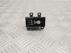   Other part of the gear shifting mechanism  -  