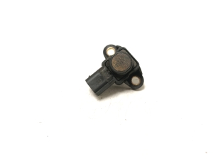 Mercedes Benz E-Class W212 (2009–2015) Ansaugluftdrucksensor A0051535028 - 3