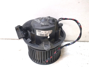 Mercedes Benz Vito 638 (1996–2003) Heater blower motor X17651586K - 3