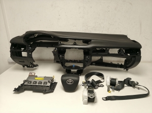   Armatuurlaud ja selle osad  -  
