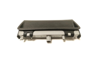 TOYOTA Avensis T27 (2008–2019) Täiendav pidurituli 8157005100 - 4