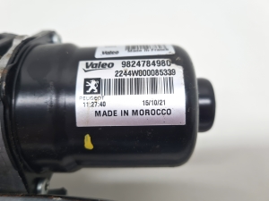 Opel Corsa F (2019–2026) Windshield wiper motor 9824784980 - 2