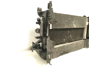 Opel Astra K (2015–2021) Radiaatorite komplekt ja selle osad 13453907 - 10
