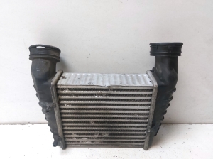 Skoda Superb (2001–2008) Starpdzesētāja radiators - 2