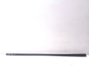 Skoda Superb (2001–2008) Priekšējo durvju līste 3U0853516 - 2