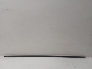 Skoda Superb (2001–2008) Fensterschachtleiste außen Tür hinten - 2
