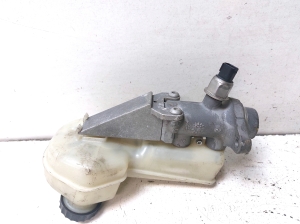 Mercedes Benz R-Class 251 (2006–2017) Piduri peasilinder A2514300202 - 3