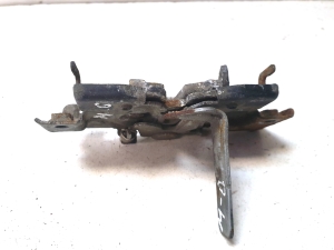 Mazda 6 (2002–2007) Serrure de capot - 4