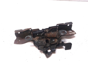 TOYOTA Avensis T25 (2003–2008) Hood latch - 3