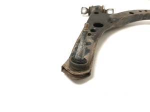 Opel Astra K (2015–2021) Querlenker vorne 39021472 - 4