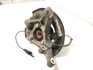 Opel Astra K (2015–2021) Front wheel hub - 3