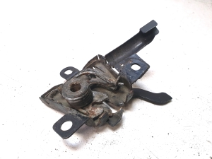 Subaru Legacy IV (2003–2009) Hood latch - 4