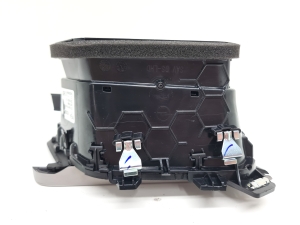 Opel Corsa F (2019–2026) Dashboard air vent grilles 98296384 - 4