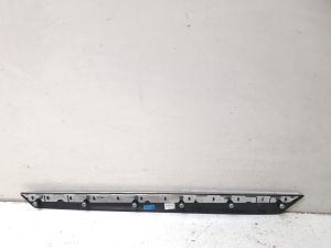 Mercedes Benz E-Class W212 (2009–2015) Tagumise küljeukse liist A2127307422 - 2