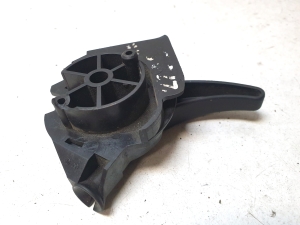 Mercedes Benz S-Class 220 (1998–2005) Hood release handle (interior) - 3
