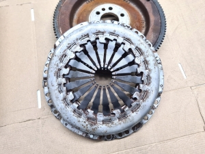 Opel Corsa F (2019–2026) Sidur ja selle osad 9801139380 - 6