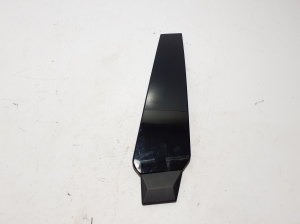   Außenverkleidung der Mittelsäule  - 4M8853289 