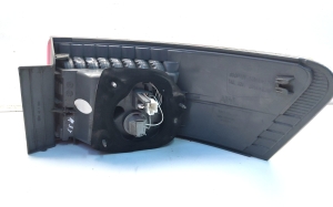 TOYOTA Avensis T27 (2008–2019) Eckleuchte hinten 0520 - 2