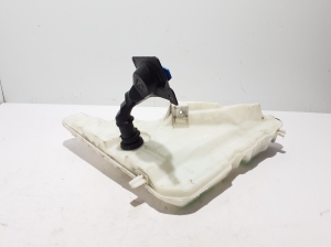 AUDI Q8 (2018–2026) Front washer fluid reservoir 4M0955452 - 4