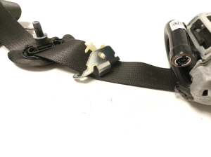 Opel Astra K (2015–2021) Sicherheitsgurt vorne 39065888 - 3