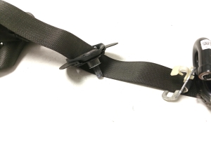 Opel Astra K (2015–2021) Sicherheitsgurt vorne 39065888 - 7