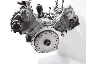 AUDI Q8 (2018–2026) Motor DCBD - 2