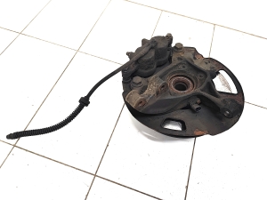 Volkswagen Crafter II (2017–2026) Front wheel hub - 4