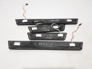AUDI Q8 (2018–2026) Inner sill trim - 3