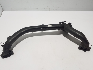 AUDI Q8 (2018–2026) Intercooler hose 06M145674DR - 4