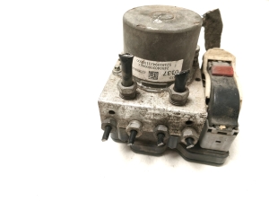 Opel Insignia (2017–2026) ABS plokk 84330137 - 2