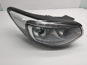 Kia Soul (2014–2019) Scheinwerfer vorne 92102E4 - 2