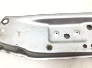 Opel Astra H (2004–2010) Radiator support and its parts - 2