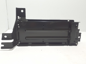 AUDI Q8 (2018–2026) Battery holder 4M0915399K - 2