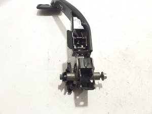 VOLVO V60 (2018–2026) Piduripedaal 32265837 - 3