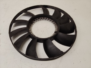 Hélice de ventilateur de refroidissement - 059121301